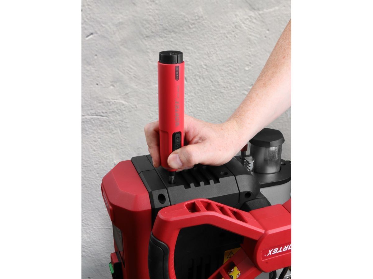 Отвертка аккумуляторная Wortex CSD 5026