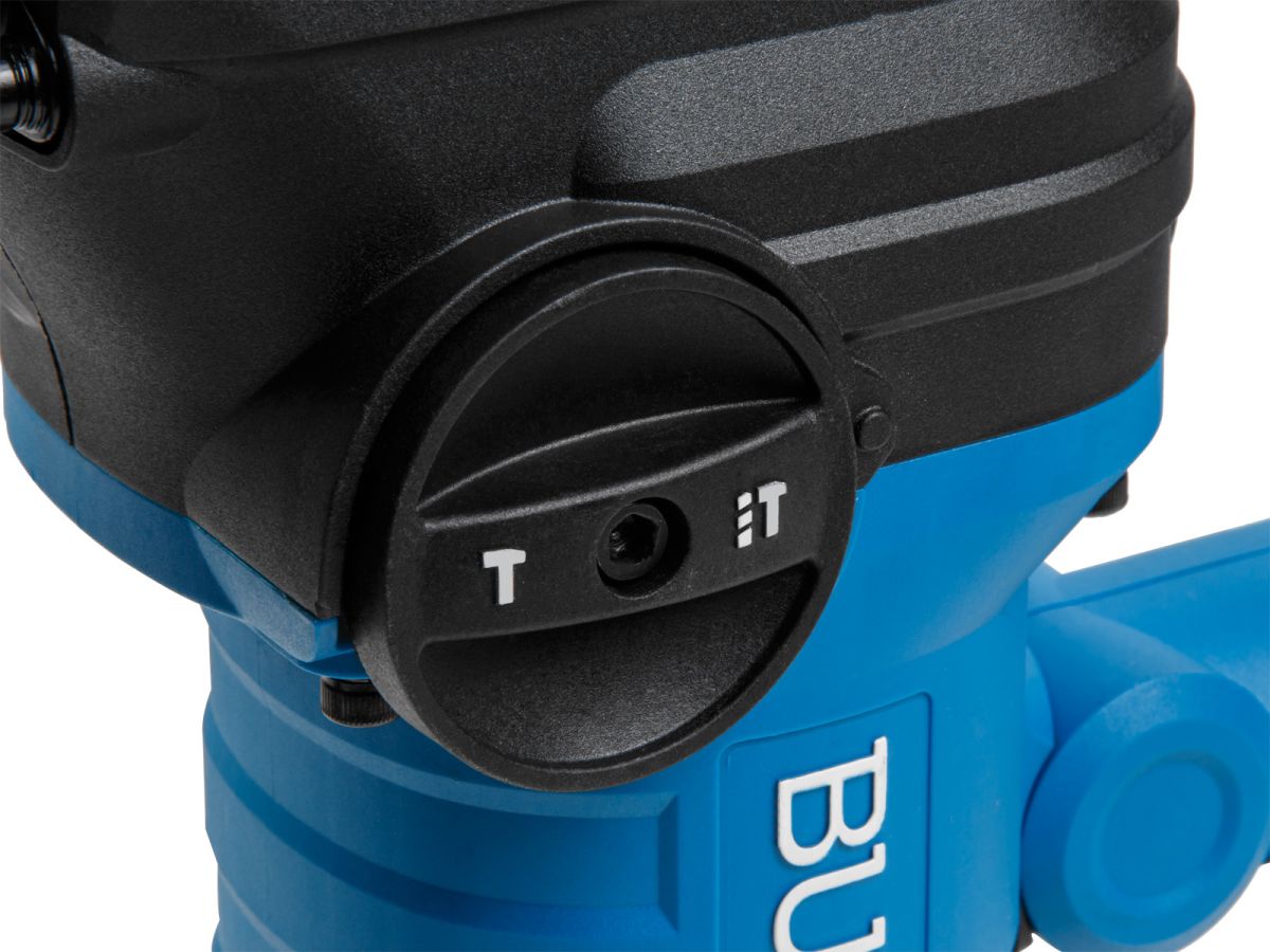 Перфоратор сетевой BULL BH 3202 (2 зубила, 3 сверла)