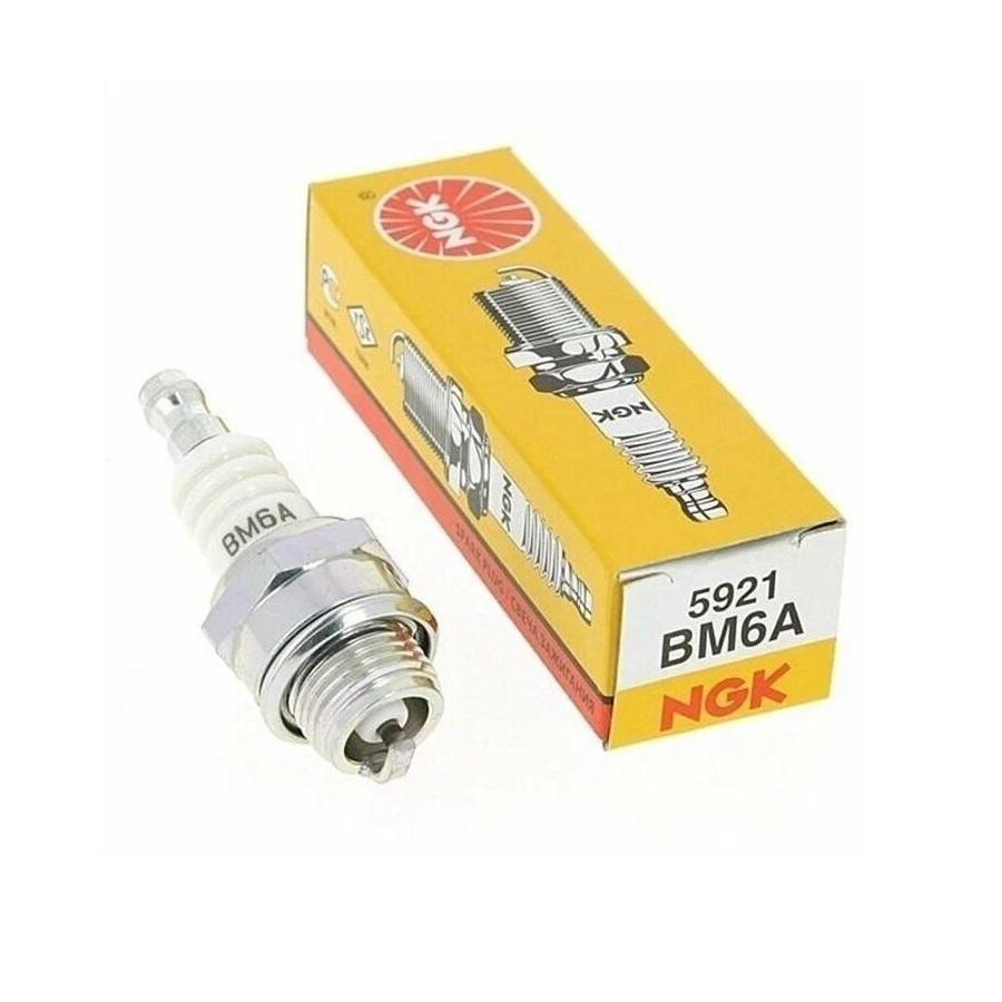 Свеча зажигания 2T NGK 5921 BM6A для бензопилы, мотокосы
