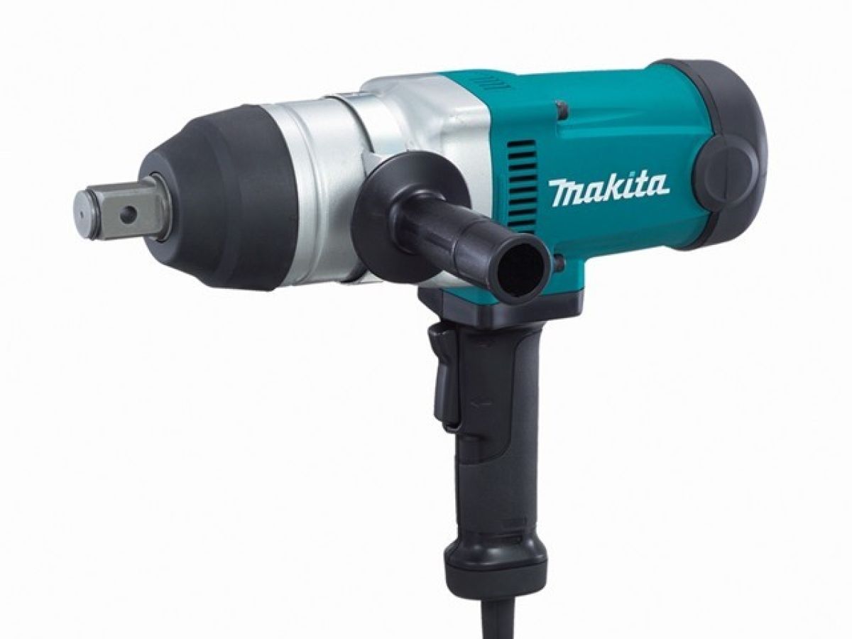 Гайковерт электрический ударный MAKITA TW 1000