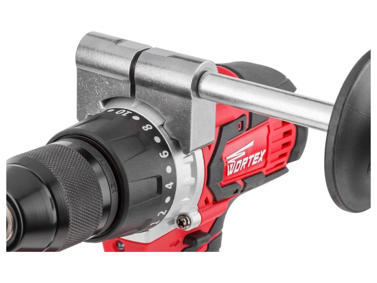 Дрель-шуруповерт аккумуляторная WORTEX BD 2030 Dli ALL1