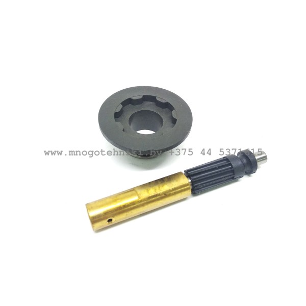 Насос масляный для Husqvarna 135, 140, 340, 345, 435, 440, 445, 450 в комплекте с шестерней привода