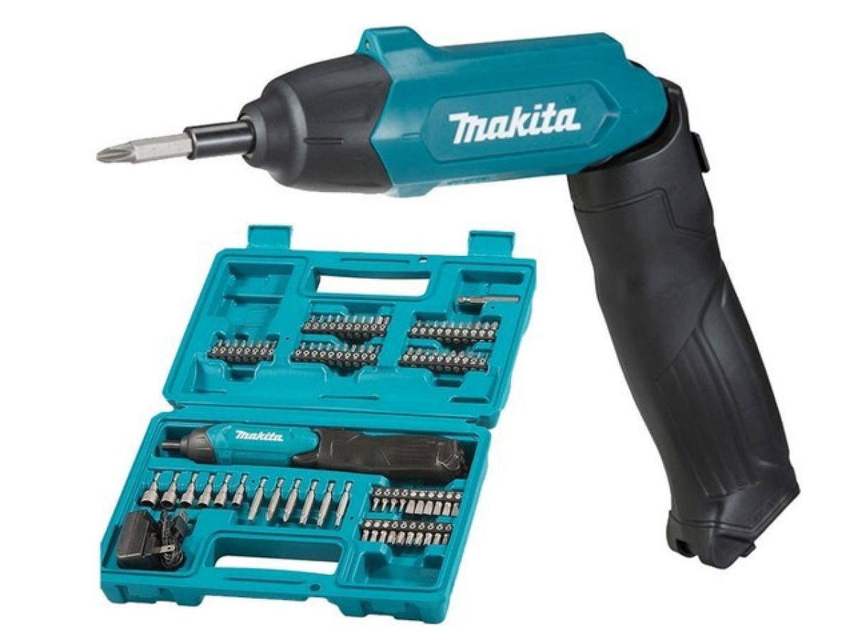 Шуруповерт аккумуляторный MAKITA DF 001 DW + аксессуары
